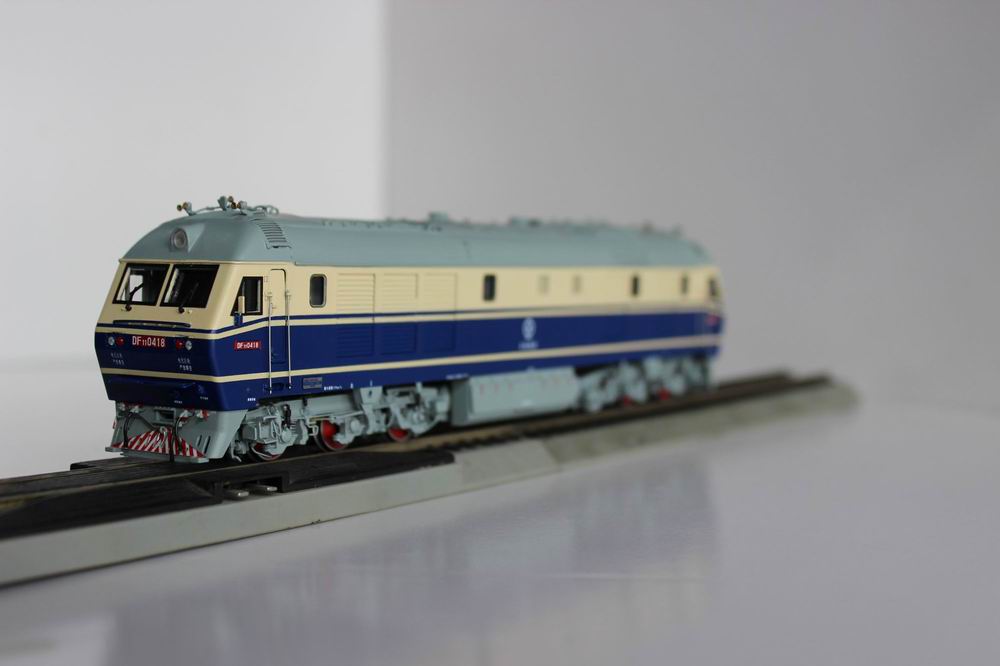 HO Scale Chinese DF11